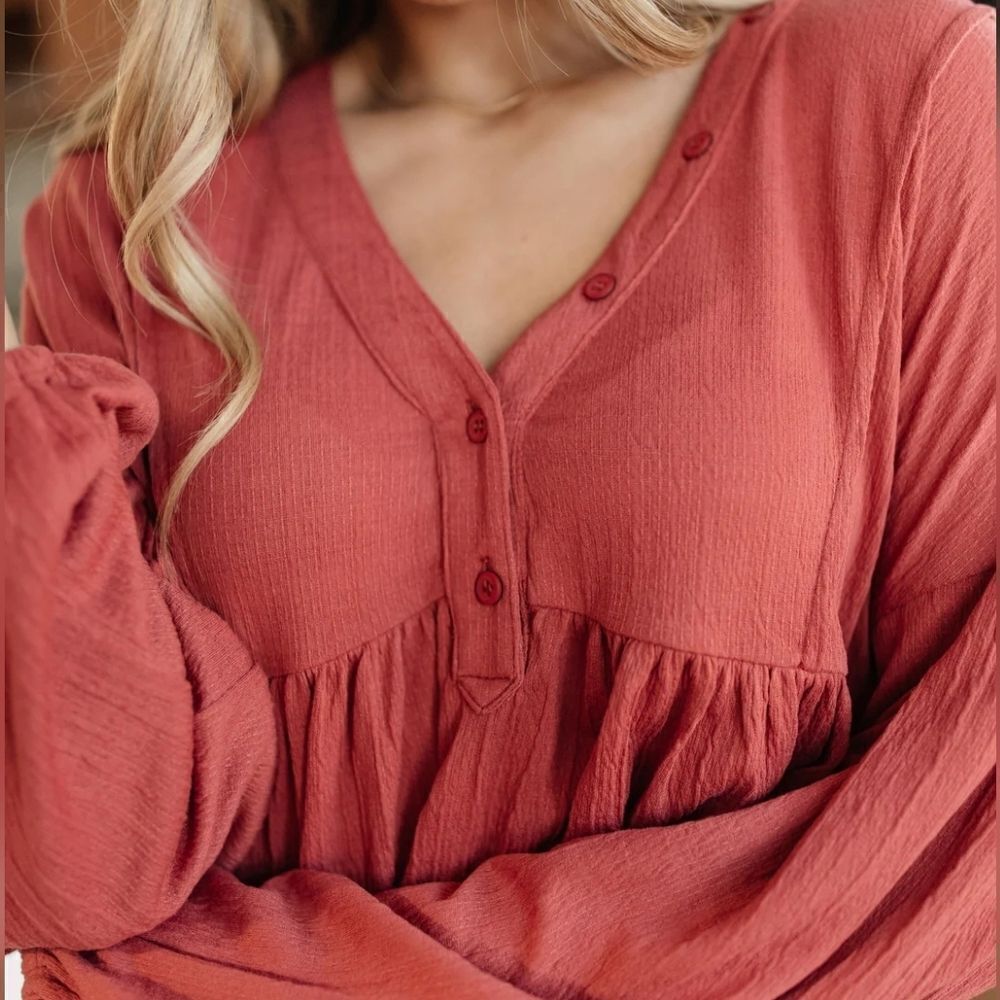 The Nines Women's Rust Babydoll Balloon Sleeve Blouse - Picture 2 of 16